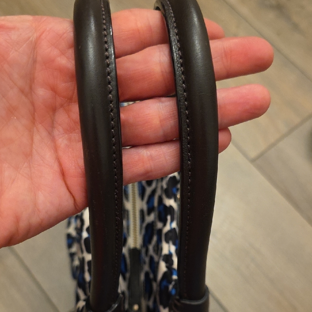 Kate Spade Blue and Black Shoulder Bag with Animal Print - Picture 2 of 8
